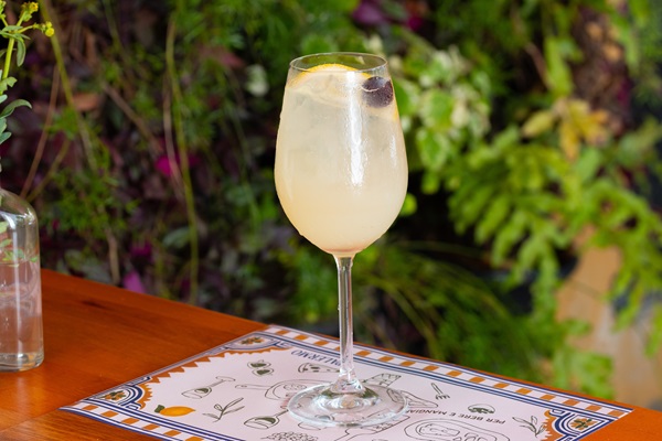Bares apostam em drinques autorais com tequila
