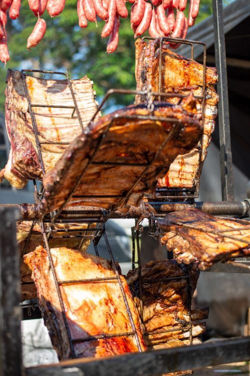 Shopping recebe festival de churrasco e shows