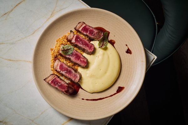 Fahrenheit renova menu com criações autorais