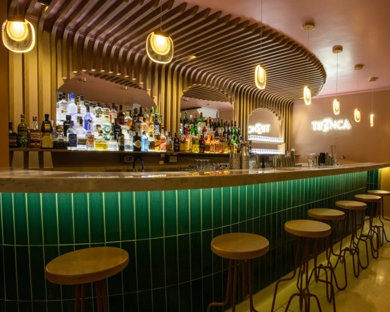 15 restaurantes com arquitetura e decoração marcantes