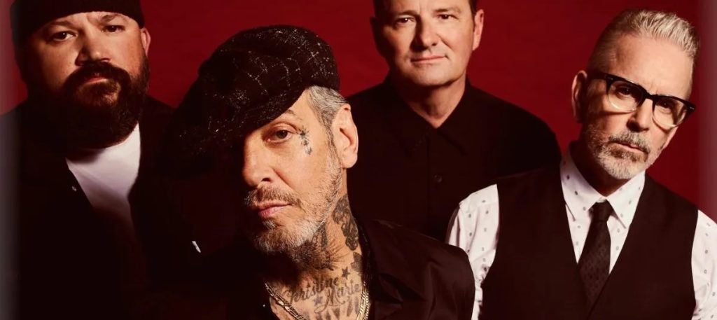 Social Distortion