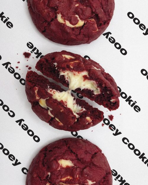 Cookie recheado ganha as ruas e as 'redes'