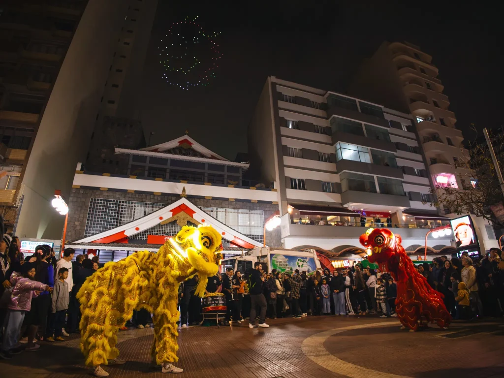 Show de drones celebra amizade Brasil-China