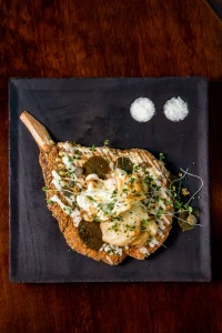 Holy Tavern recebe chef do Elena, de Buenos Aires