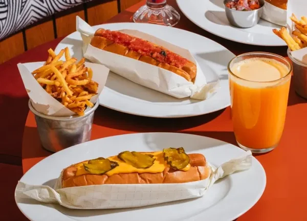 Sabores de um clássico no 'Dia do Cachorro-Quente'