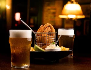 “Plaza Rock Festival” une shows e gastronomia