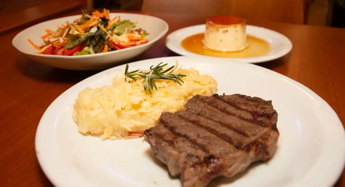 West Gourmet tem menu fixo por R$ 69,90