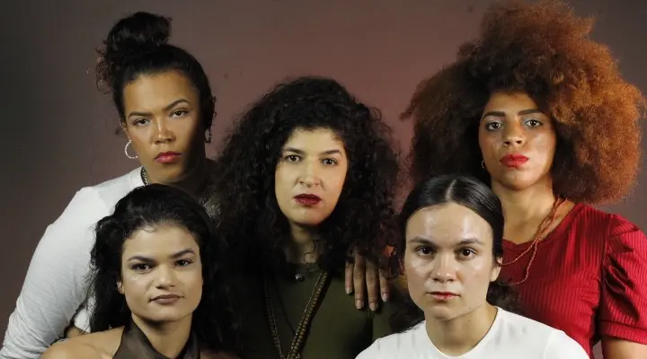 O grupo de dança krump BAJ, formado apenas mulheres