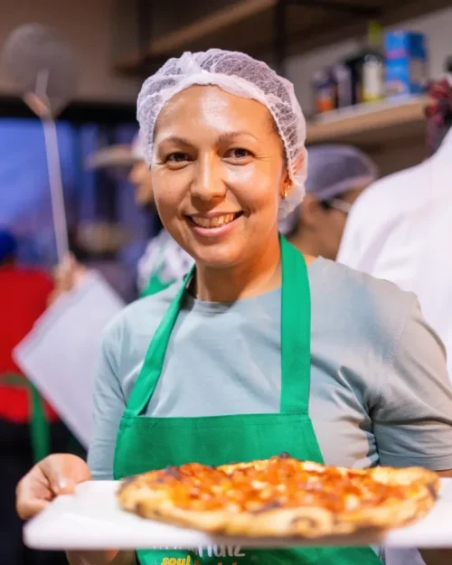 Curso gratuito ensina panificação e pizza