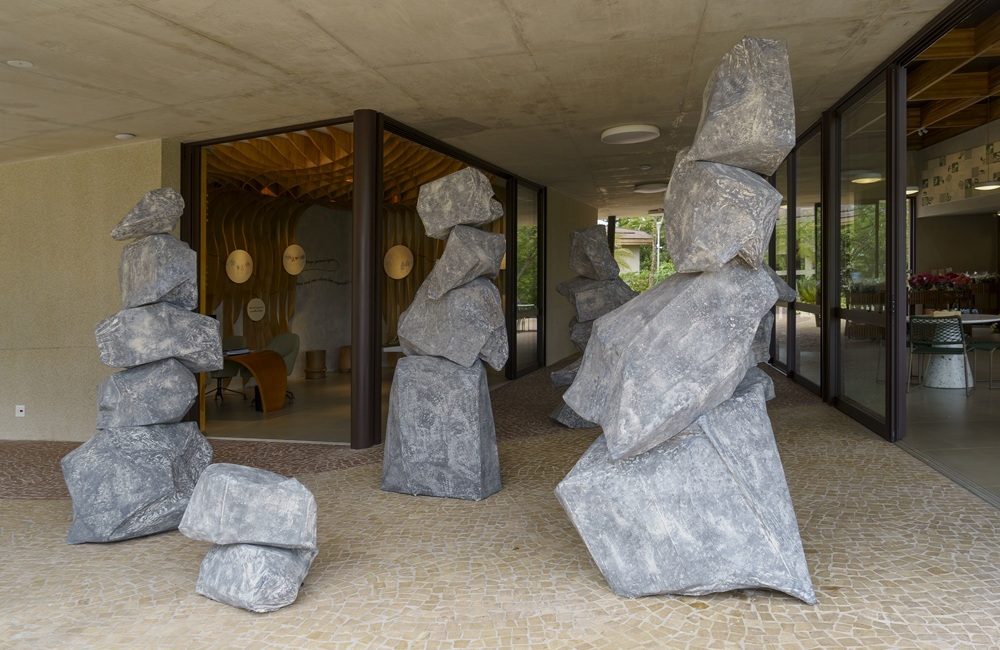 exposição no Cemitério Cerejeiras