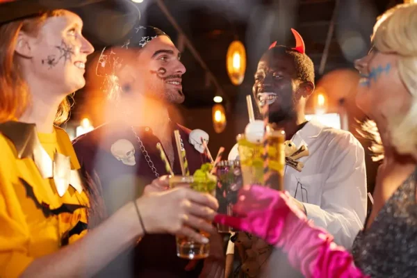 CPM22 na ‘Halloween Fantasy Party’ do Pullman