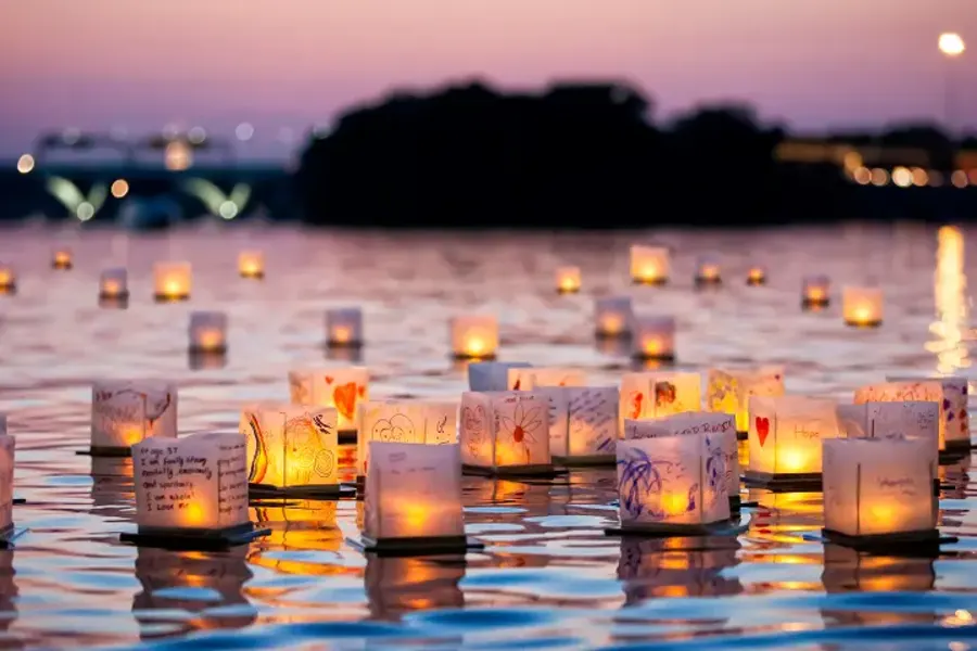 Segunda edição do Water Lantern Festival no Jardim Botânico de São Paulo